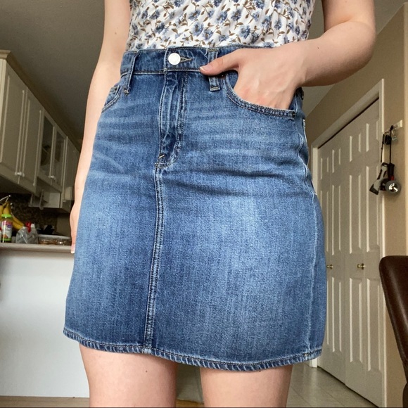 2 for 20 💚 GAP denim skirt 30” - Picture 4 of 7